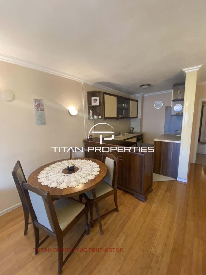 Продава  3-стаен град Бургас , Възраждане , 90 кв.м | 60112056 - изображение [2]