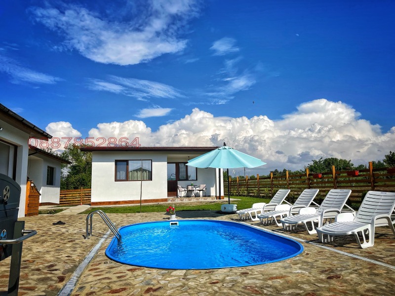 Продава КЪЩА, с. Паскалево, област Добрич, снимка 2 - Къщи - 52779131