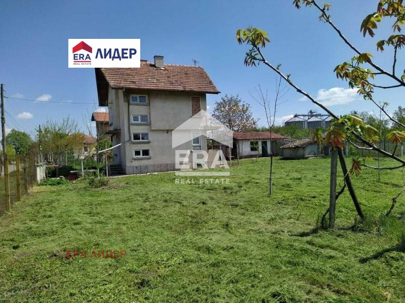 Продава КЪЩА, с. Щръклево, област Русе, снимка 2 - Къщи - 54827662