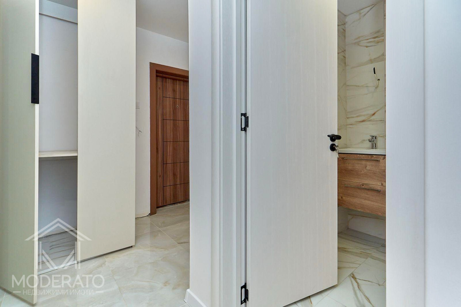 Продава 3-СТАЕН, гр. Бургас, Център, снимка 12 - Апартаменти - 55176396