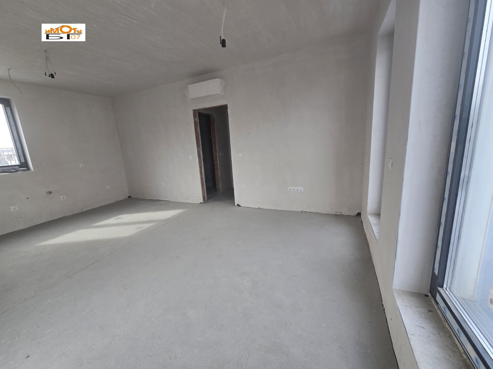 Продава МЕЗОНЕТ, гр. София, Лозенец, снимка 2 - Апартаменти - 54236044