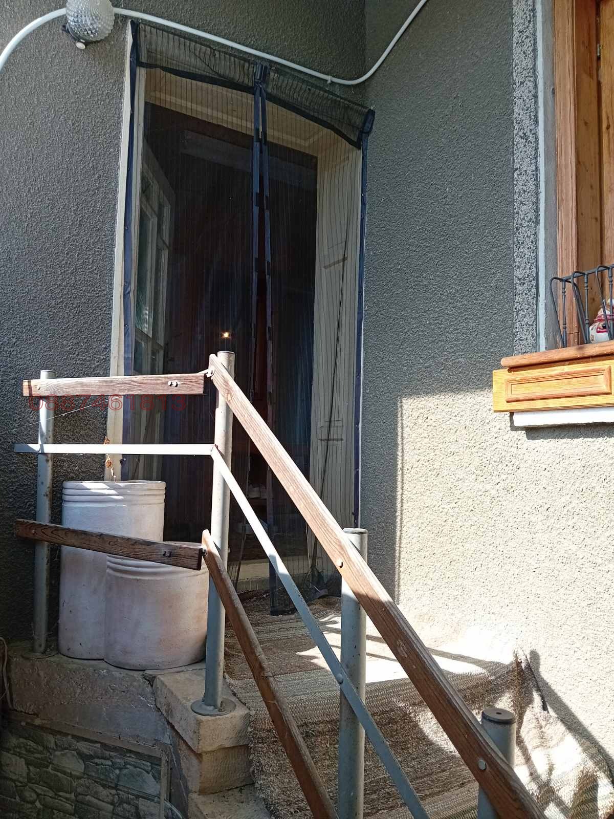Продава КЪЩА, с. Острица, област Русе, снимка 15 - Къщи - 56469440