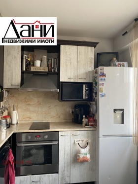 2 bedroom 5-ti polk, Shumen 5