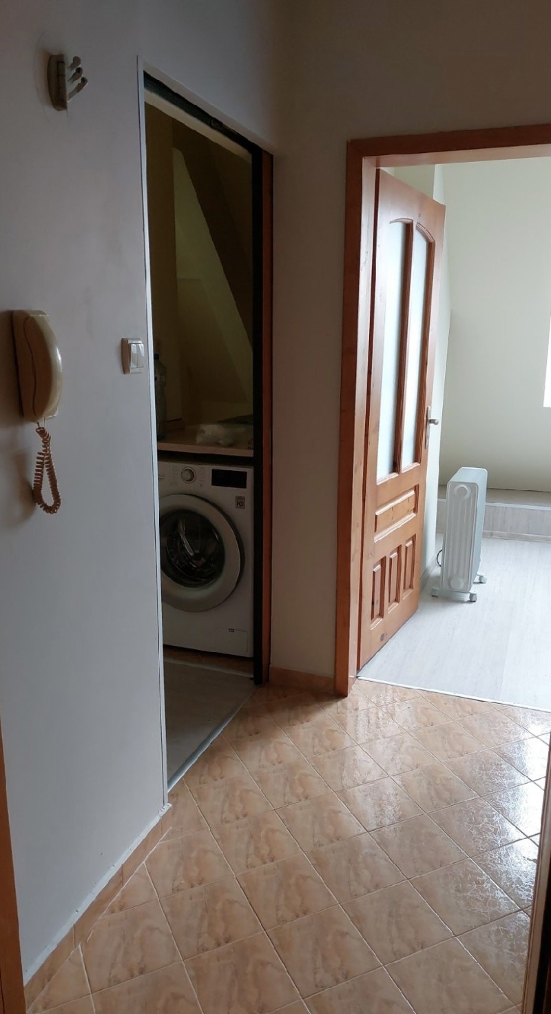 Продава  2-стаен град София , Люлин 10 , 40 кв.м | 79210611 - изображение [4]