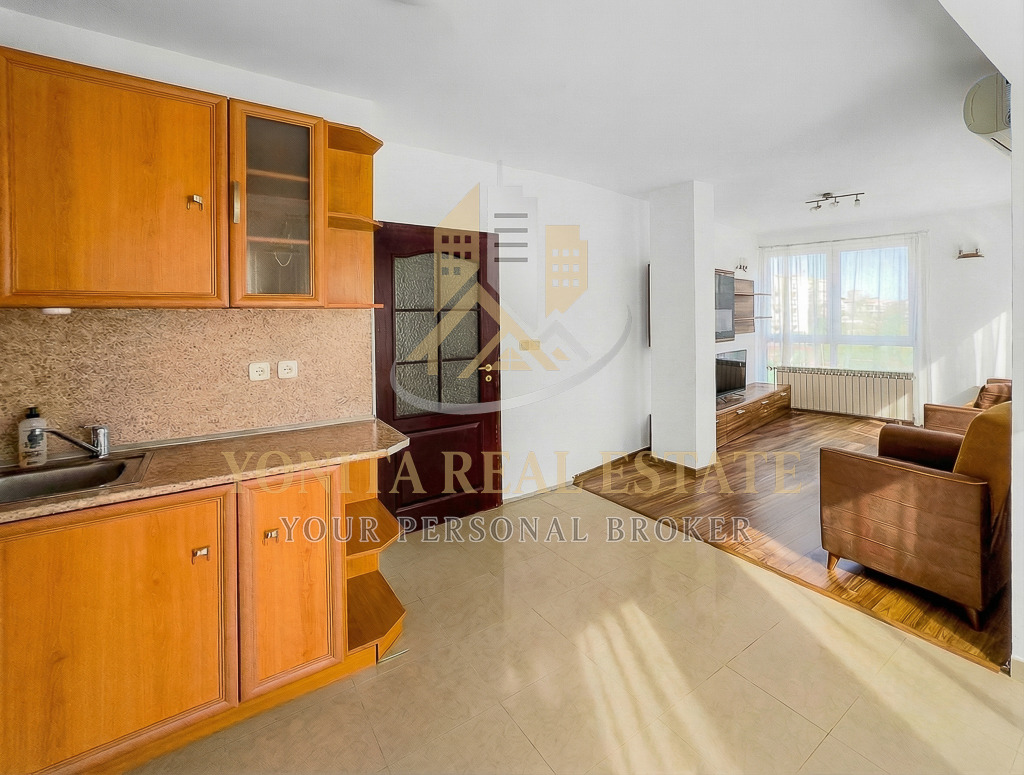 Продава 3-СТАЕН, гр. София, Гоце Делчев, снимка 2 - Апартаменти - 54084385