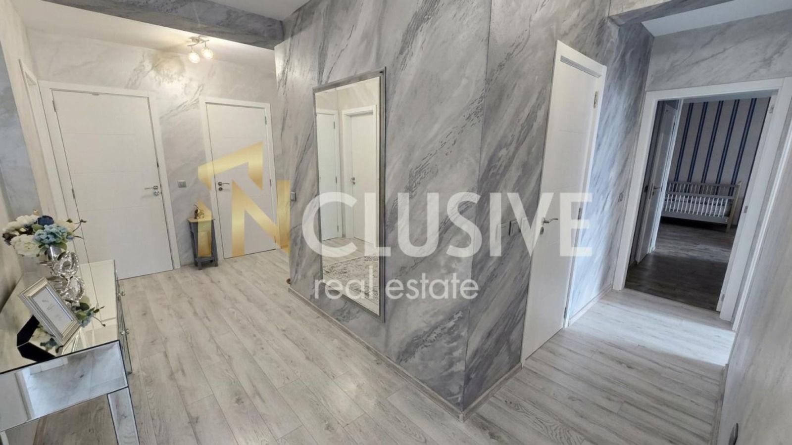 Продава МНОГОСТАЕН, гр. Варна, м-т Сотира, снимка 11 - Апартаменти - 55935821