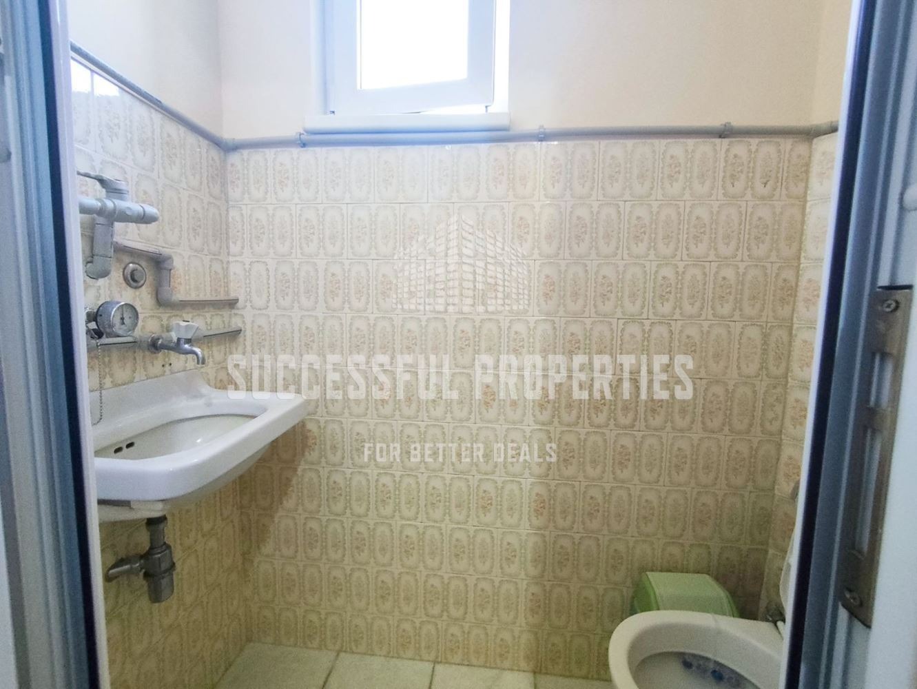 Продава ЕТАЖ ОТ КЪЩА, гр. София, Горна баня, снимка 12 - Етаж от къща - 55611338