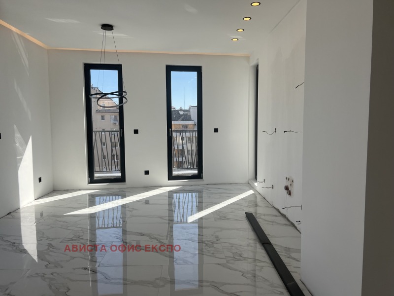 En venta  2 dormitorios Sofia , Manastirski livadi , 103 metros cuadrados | 18629403 - imagen [3]