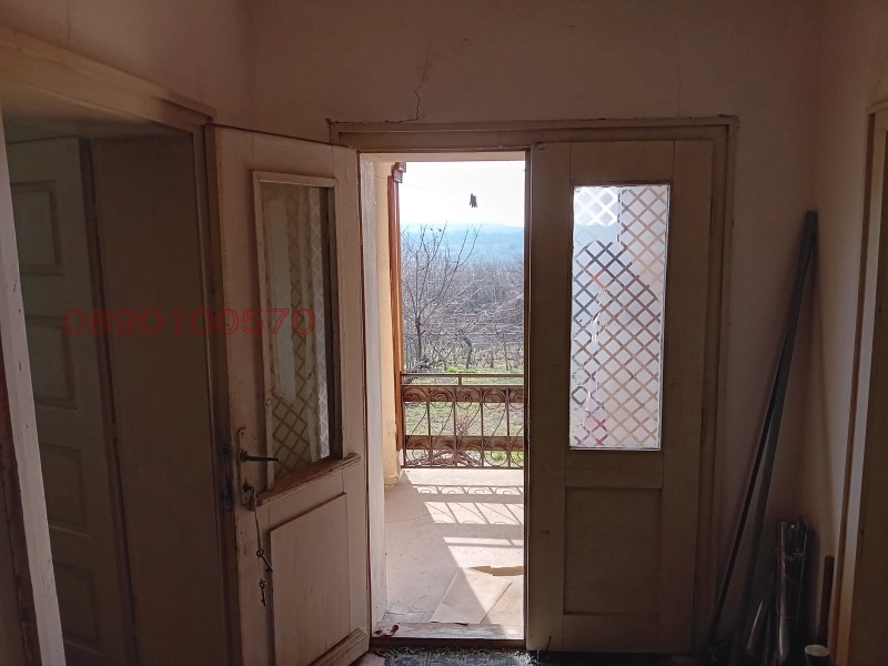 Продава КЪЩА, с. Владиня, област Ловеч, снимка 9 - Къщи - 52784655