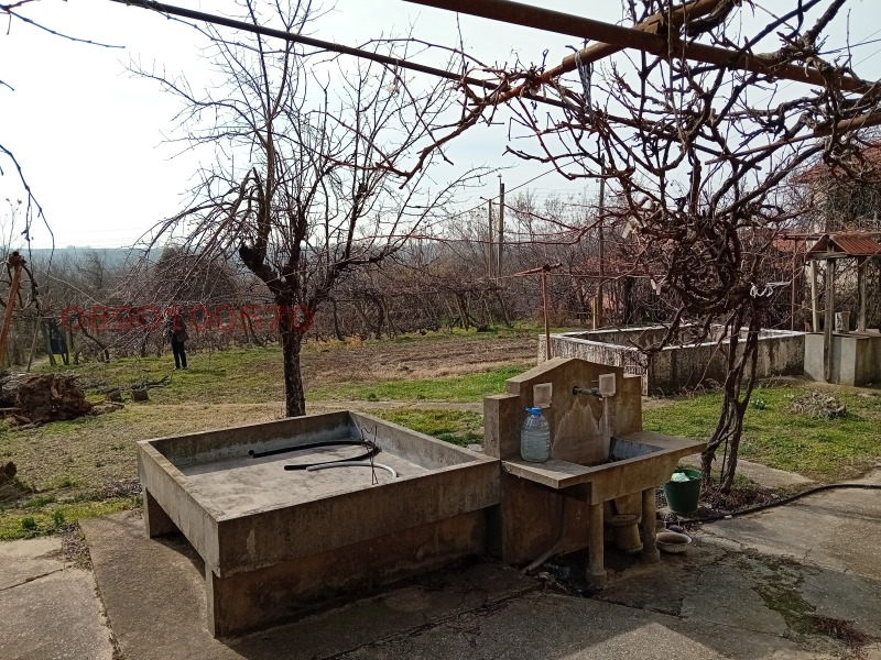 Продава КЪЩА, с. Владиня, област Ловеч, снимка 16 - Къщи - 52784655