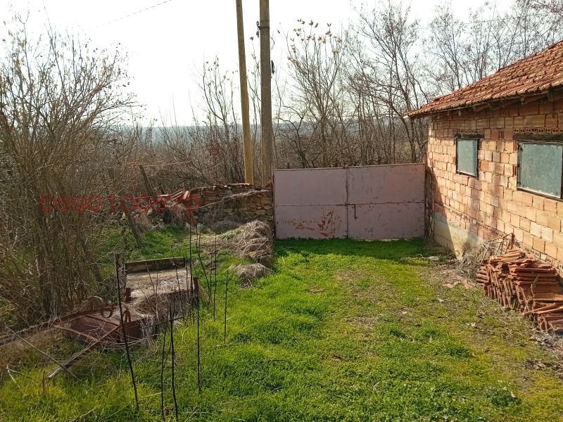 Продава КЪЩА, с. Владиня, област Ловеч, снимка 14 - Къщи - 52784655