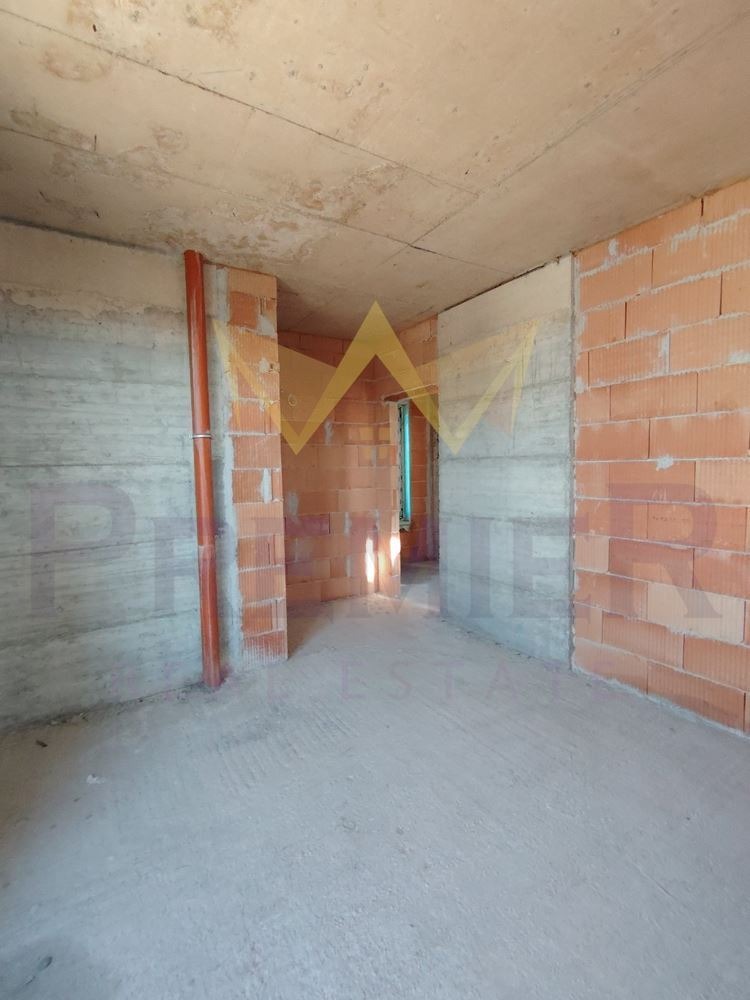 Продава КЪЩА, гр. Варна, м-т Боровец - юг, снимка 10 - Къщи - 53574405