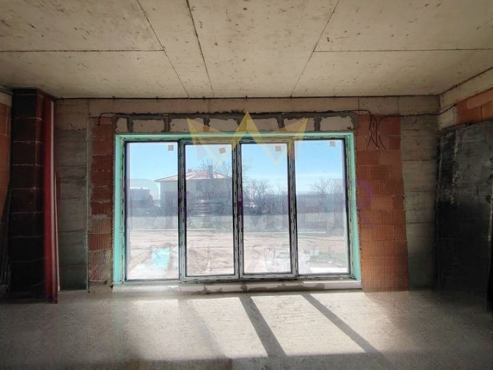 Продава КЪЩА, гр. Варна, м-т Боровец - юг, снимка 9 - Къщи - 53574405