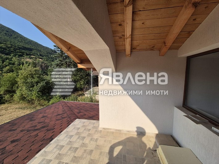 Продава КЪЩА, с. Свидня, област София област, снимка 13 - Къщи - 55730149