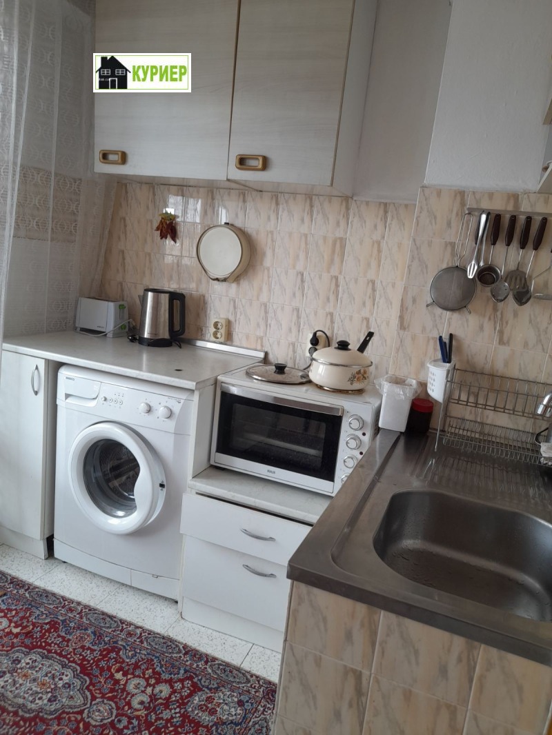 Продава 2-СТАЕН, гр. Русе, Централен южен район, снимка 2 - Апартаменти - 53504606