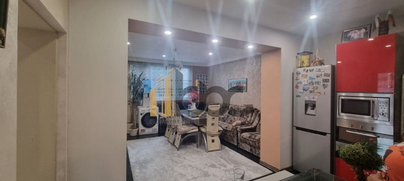 Продава  Къща област София , гр. Божурище , 80 кв.м | 48952193 - изображение [2]