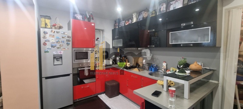 Продава  Къща област София , гр. Божурище , 80 кв.м | 48952193