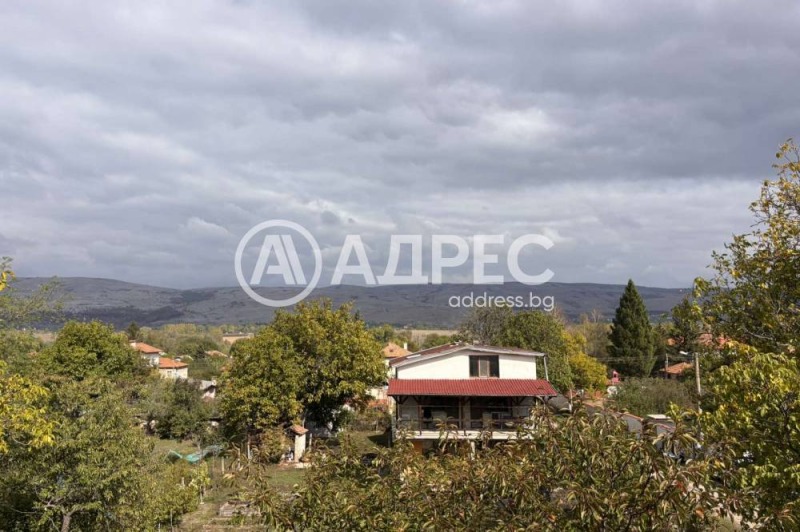 Продава КЪЩА, с. Опицвет, област София област, снимка 12 - Къщи - 51877789