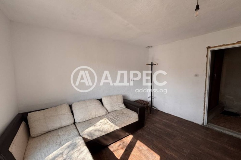 Продава КЪЩА, с. Опицвет, област София област, снимка 7 - Къщи - 51877789