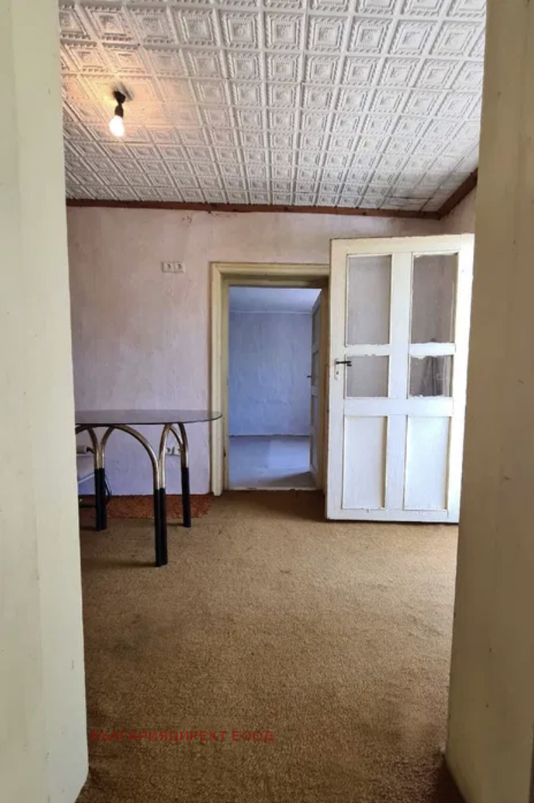 Продава КЪЩА, с. Червена, област Велико Търново, снимка 13 - Къщи - 53719671