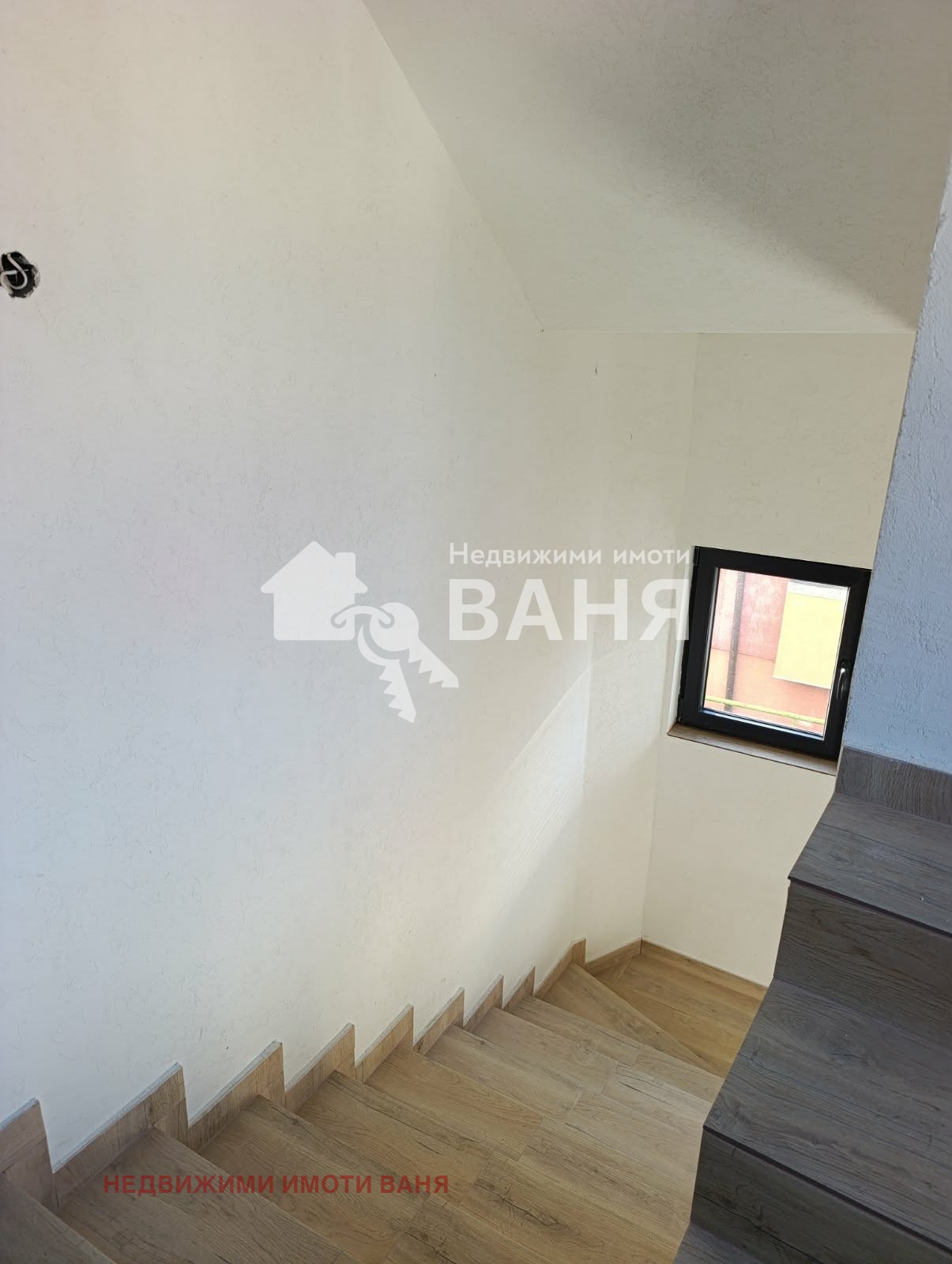 Продава ЕТАЖ ОТ КЪЩА, гр. Сопот, област Пловдив, снимка 9 - Етаж от къща - 53838118