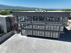 Продава склад град Пловдив Индустриална зона - Юг - [1] 