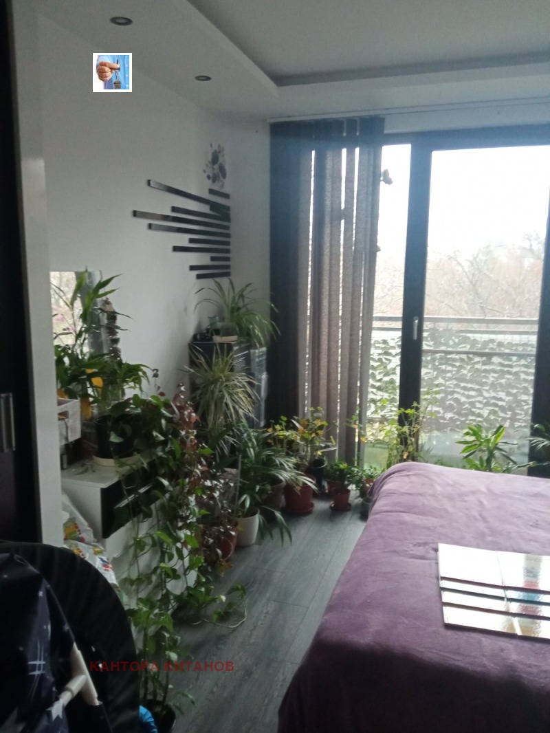 Продава 4-СТАЕН, гр. София, Сухата река, снимка 2 - Апартаменти - 52610876