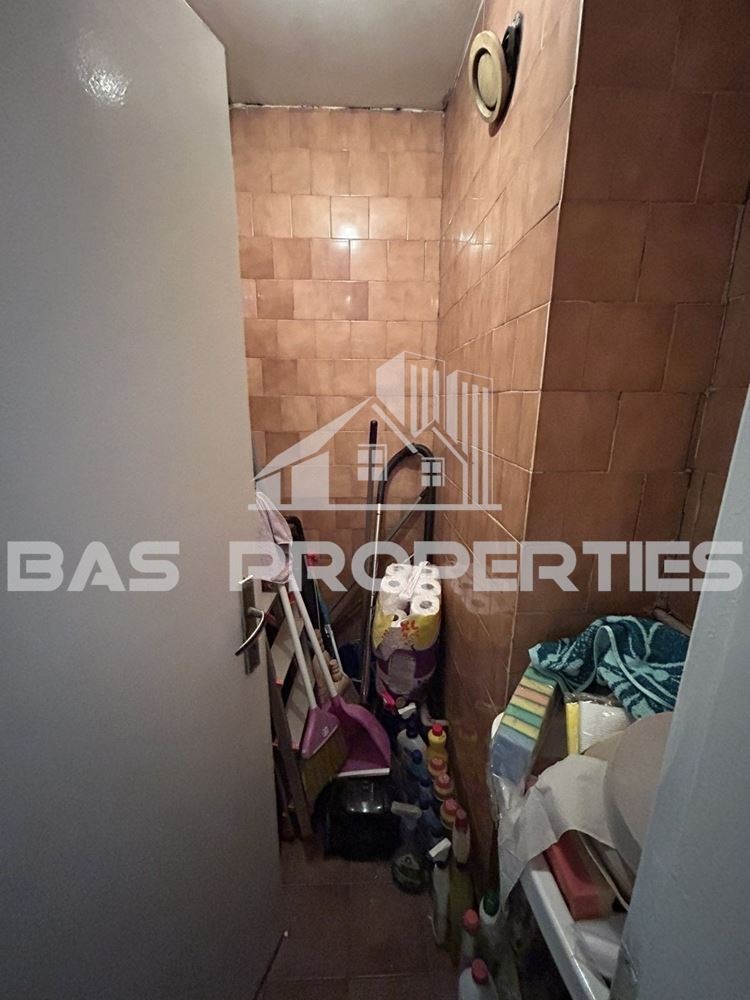 Продава 4-СТАЕН, гр. София, Хиподрума, снимка 17 - Апартаменти - 56067175