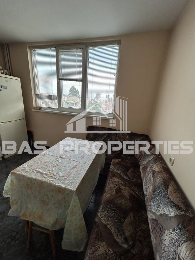 Продава 4-СТАЕН, гр. София, Хиподрума, снимка 4 - Апартаменти - 56067175