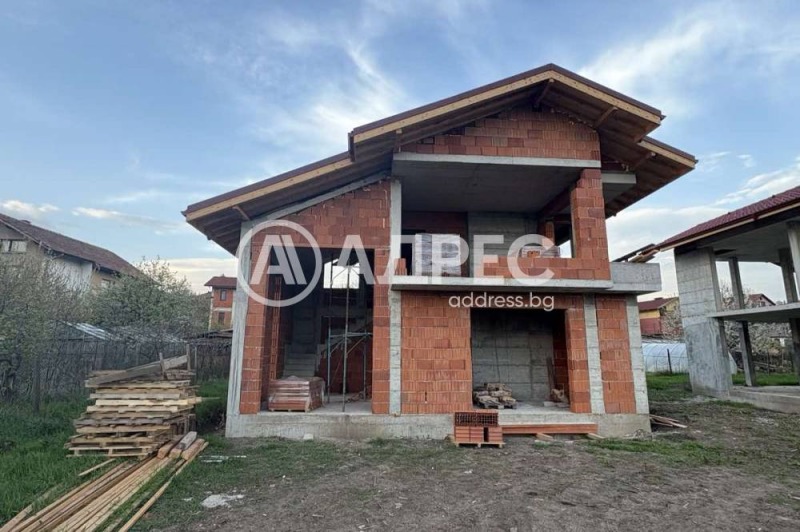 Til salgs  Hus region Sofia , Kostinbrod , 141 kvm | 13385574