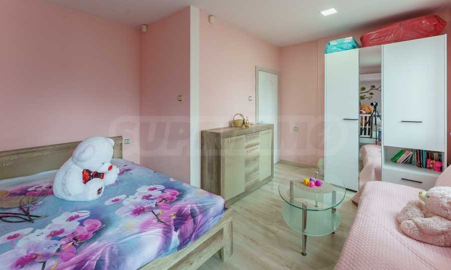 Продава ЕТАЖ ОТ КЪЩА, гр. София, Филиповци, снимка 7 - Етаж от къща - 53994526