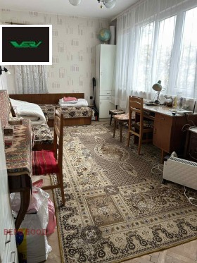 Продава  3-стаен, град София