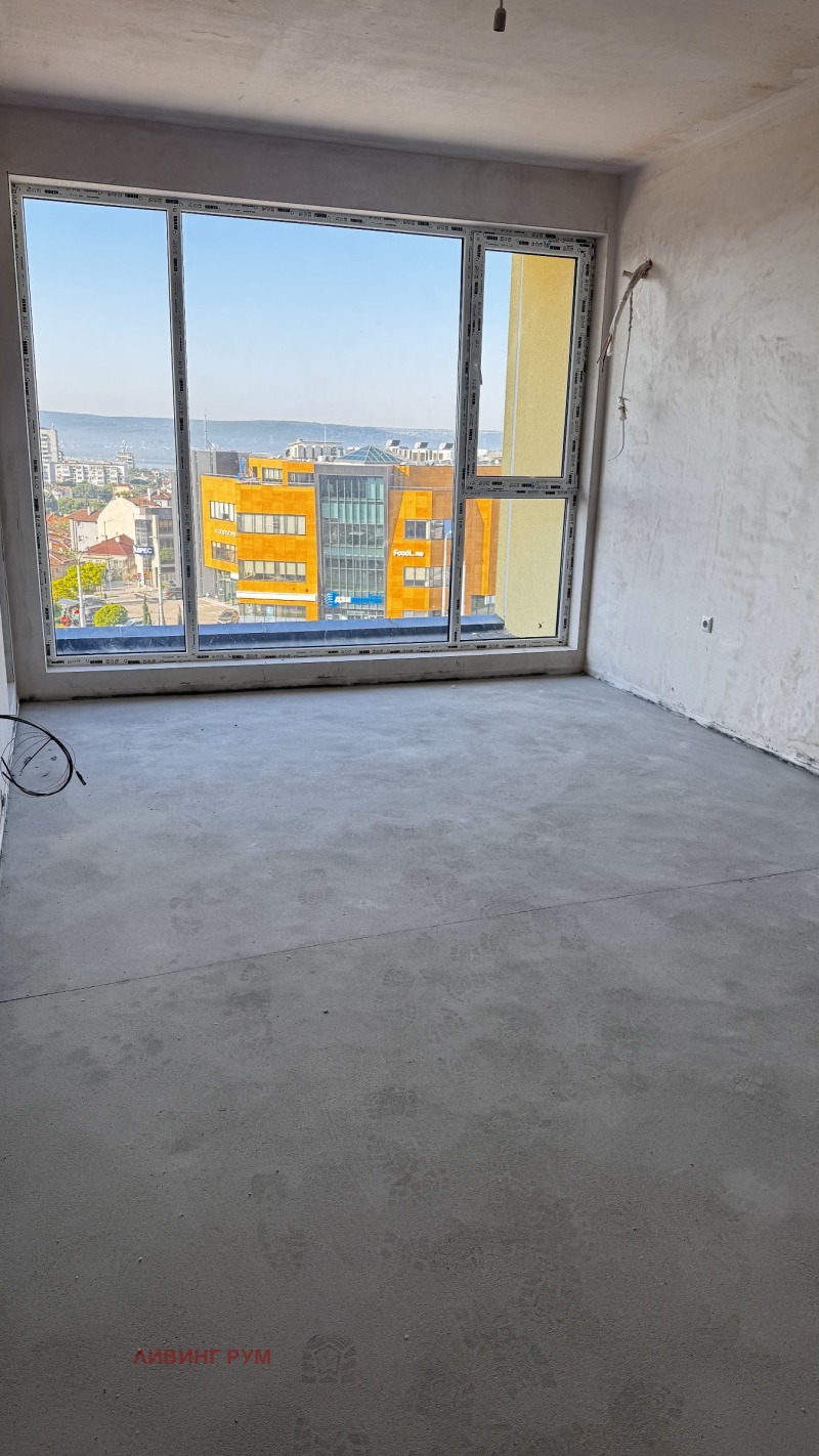 Na prodej  2 ložnice Varna , Mladost 1 , 88 m2 | 58926678 - obraz [5]
