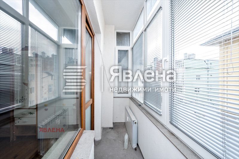 Продава 4-СТАЕН, гр. София, Докторски паметник, снимка 10 - Aпартаменти - 49069043