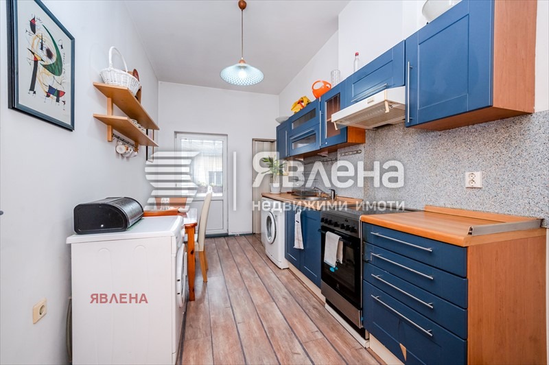 Продава 4-СТАЕН, гр. София, Докторски паметник, снимка 12 - Aпартаменти - 49069043