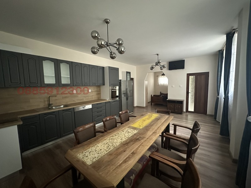 Eladó  3 hálószobás régió Sofia , Botevgrad , 90 négyzetméter | 34513643