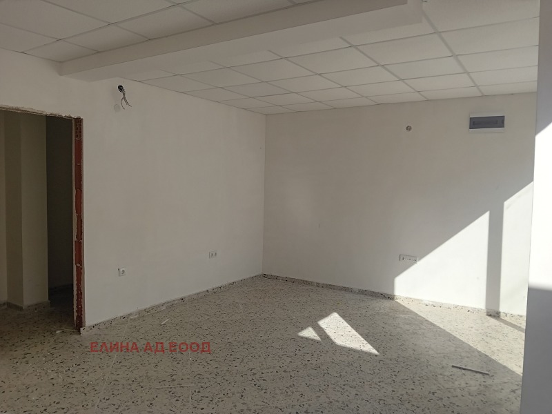 De vânzare  Birou Stara Zagora , Tri ciuciura - sever , 49 mp | 77230381 - imagine [2]