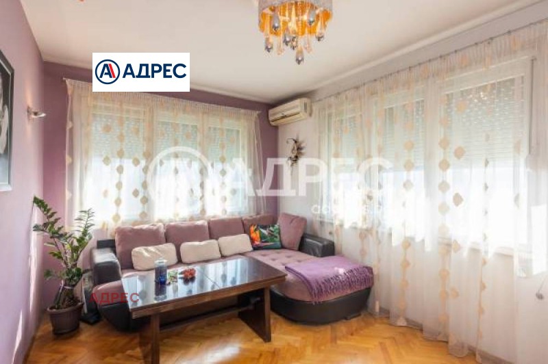 Продава КЪЩА, гр. Варна, Левски 1, снимка 4 - Къщи - 49359840