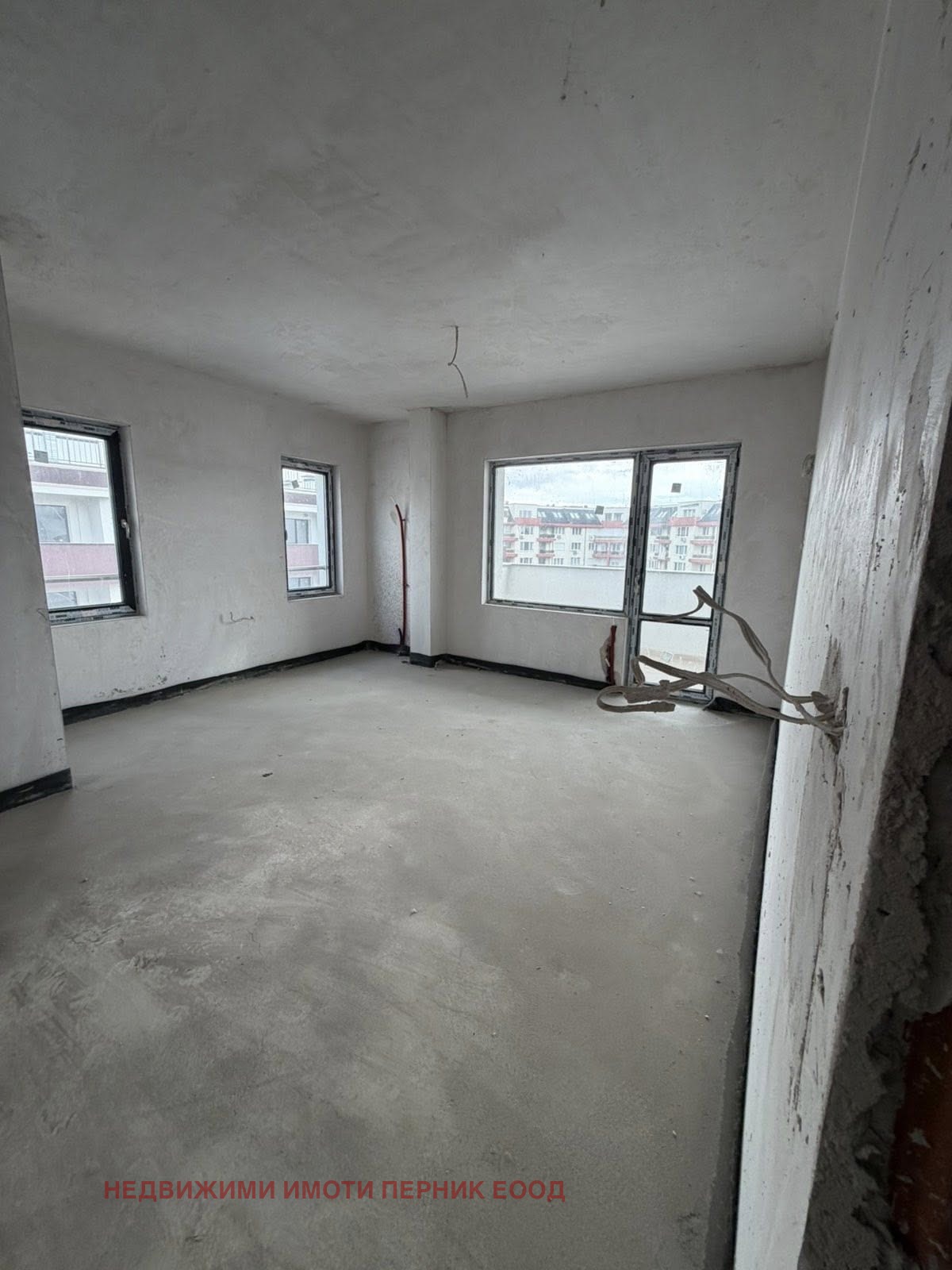 Продава 3-СТАЕН, гр. Перник, Изток, снимка 7 - Апартаменти - 53704167