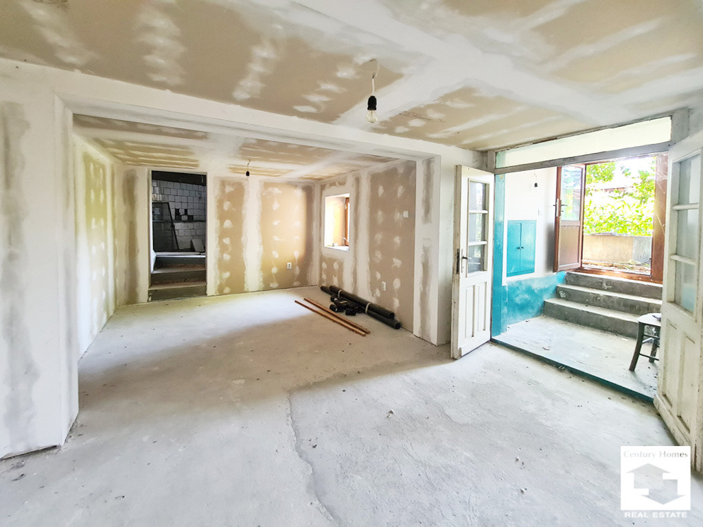 Продава КЪЩА, с. Раданово, област Велико Търново, снимка 3 - Къщи - 55141103