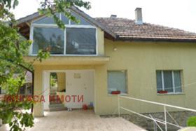 Продажба на имоти в с. Долни Вадин, област Враца - изображение 1 