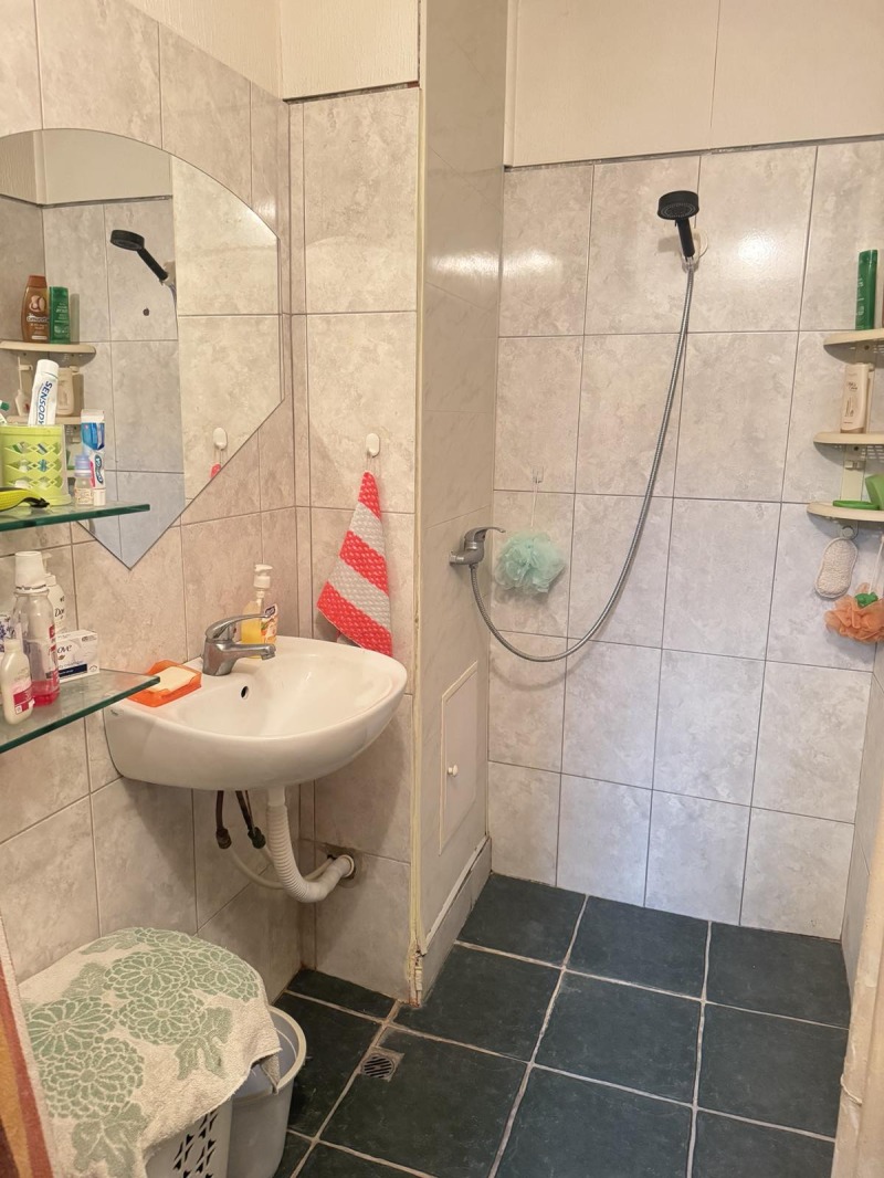 Продава 3-СТАЕН, гр. Русе, Възраждане, снимка 5 - Апартаменти - 52328493