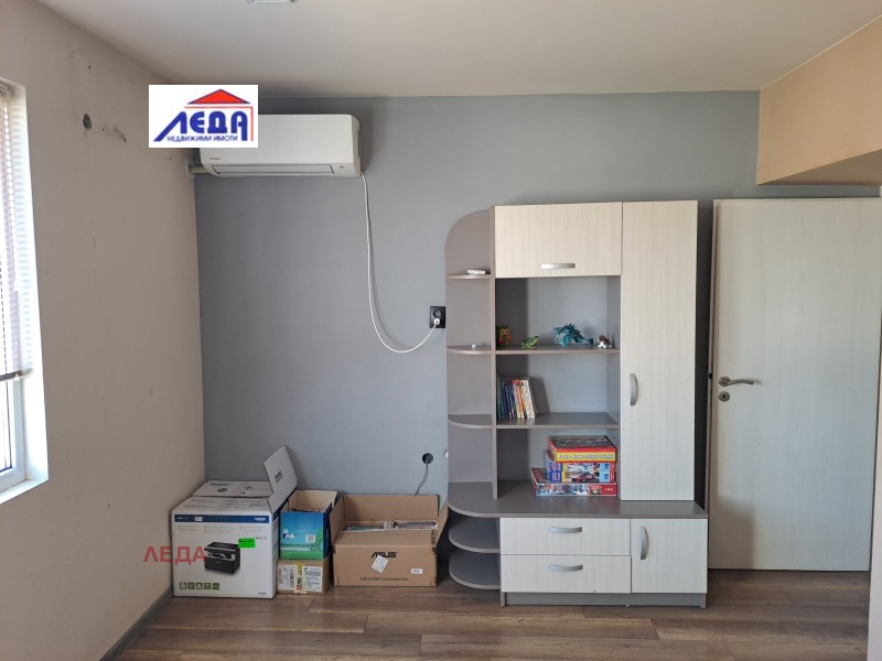 Te koop  3 slaapkamers Pleven , 9-ti kvartal , 100 m² | 27359673 - afbeelding [12]