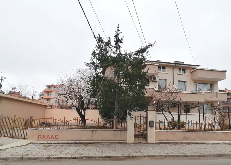 Продава  Къща град Бургас , Сарафово , 285 кв.м | 56480657