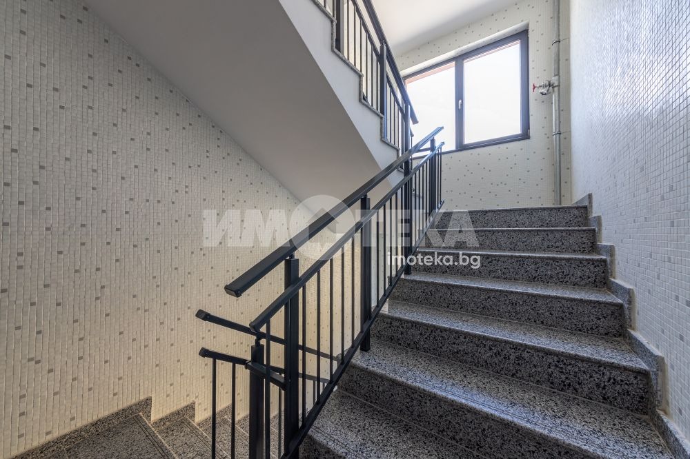 Продава 2-СТАЕН, гр. Варна, к.к. Св.Св. Константин и Елена, снимка 12 - Апартаменти - 55801495