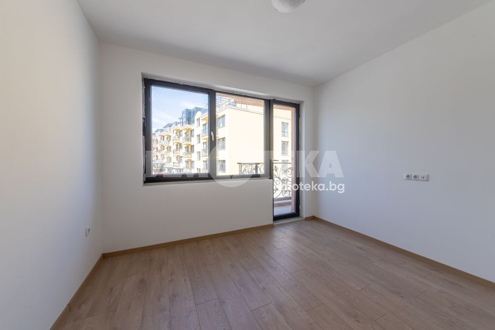 Продава 2-СТАЕН, гр. Варна, к.к. Св.Св. Константин и Елена, снимка 5 - Апартаменти - 55801495