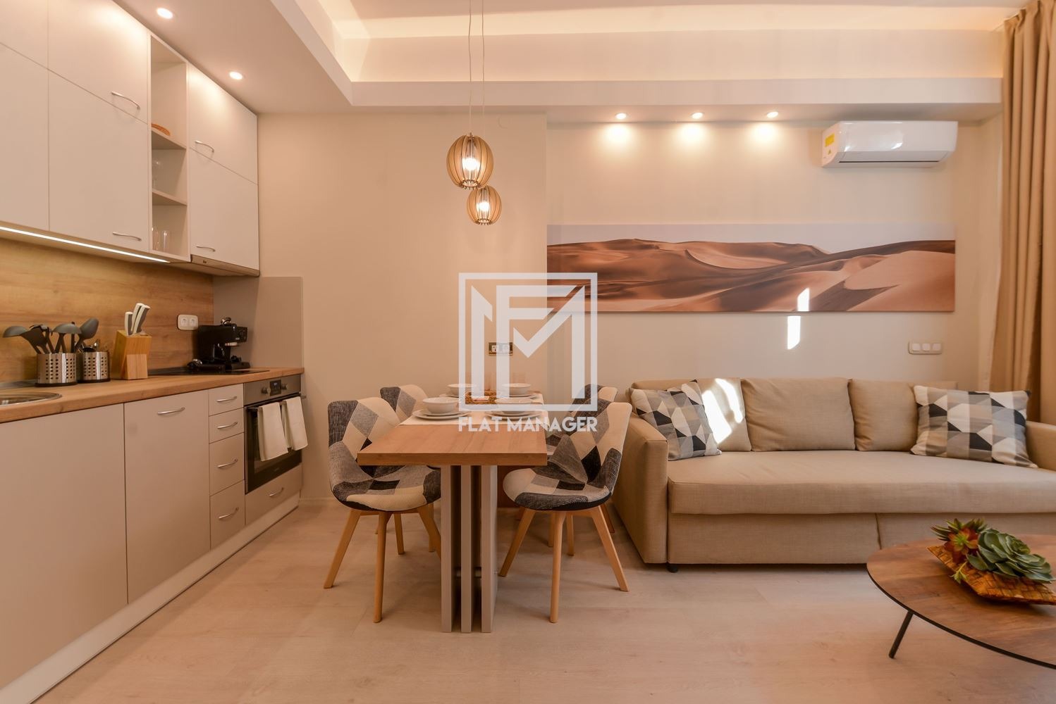 Продава МНОГОСТАЕН, гр. София, Център, снимка 3 - Апартаменти - 53607295