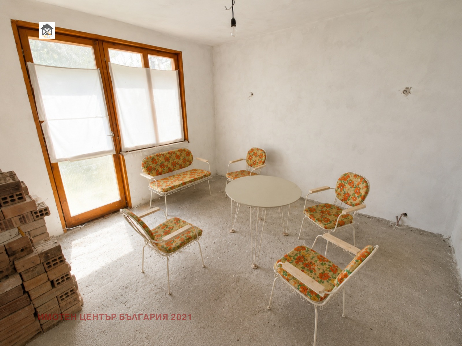 Продава КЪЩА, с. Студена, област Перник, снимка 3 - Къщи - 55360939