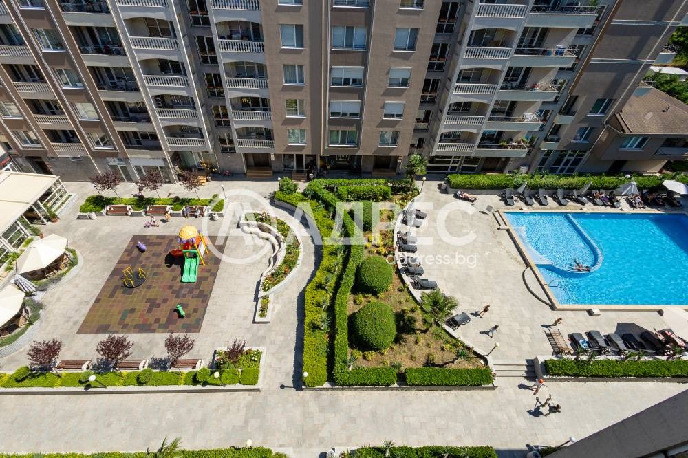 Продава 2-СТАЕН, гр. Бургас, Зорница, снимка 2 - Апартаменти - 55043718