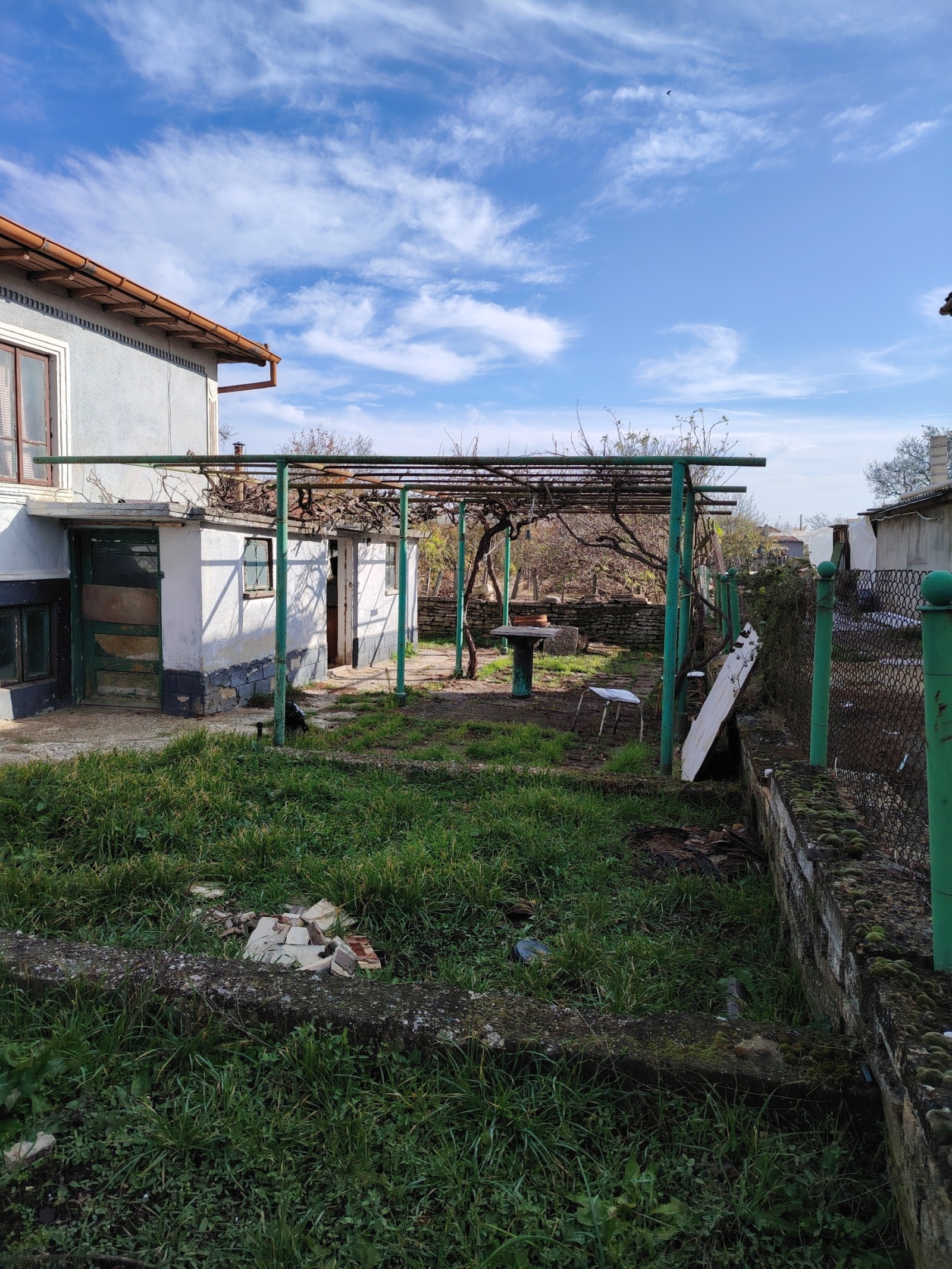 Продава КЪЩА, гр. Балчик, област Добрич, снимка 2 - Къщи - 48064188
